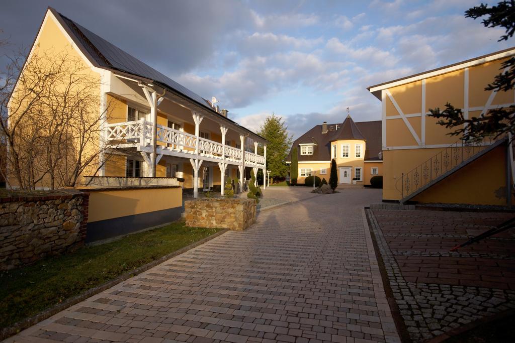 Ferienhof Elbaue Schönebeck Eksteriør bilde